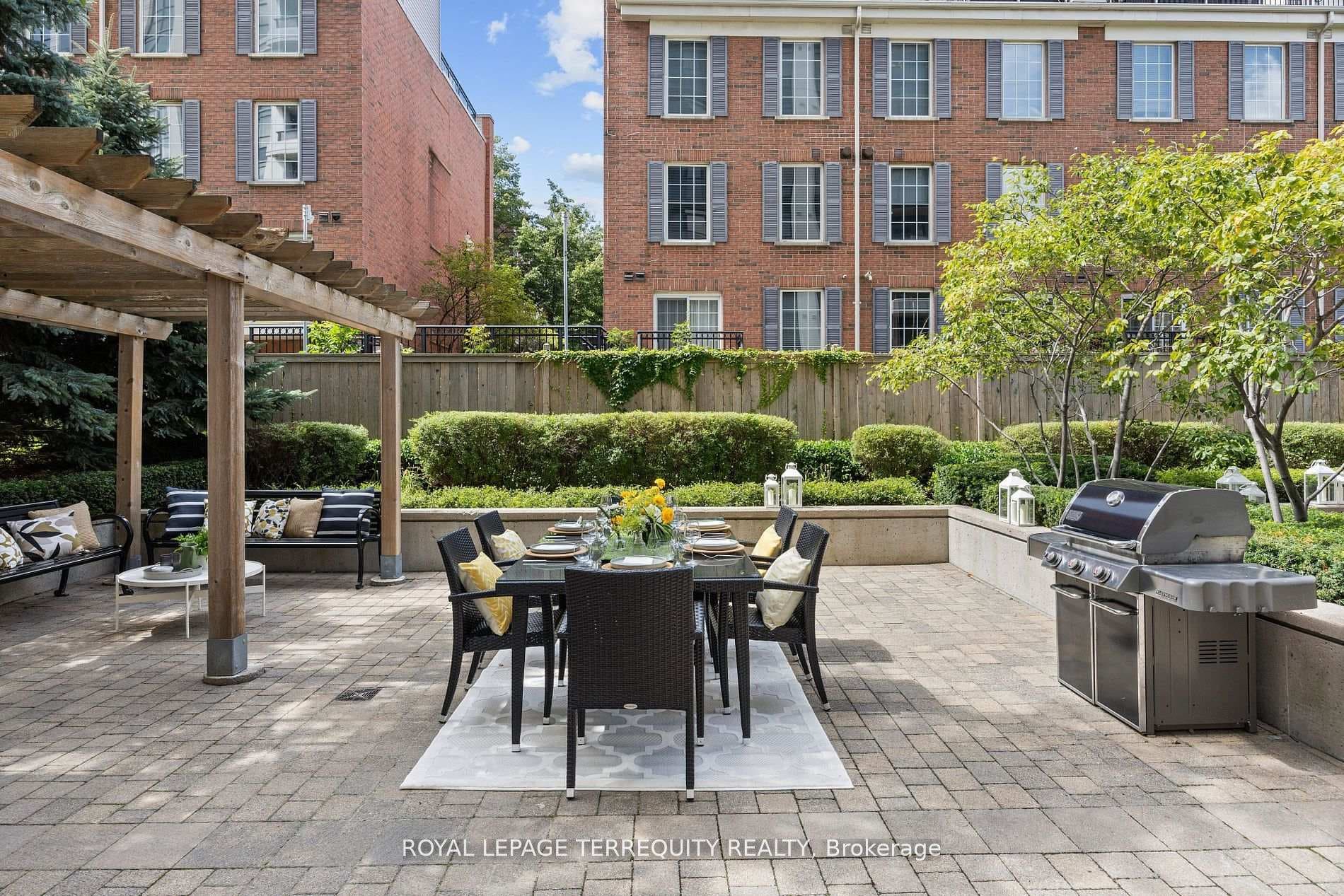 105 Harrison Garden Boulevard Unit 2111 photo 22
