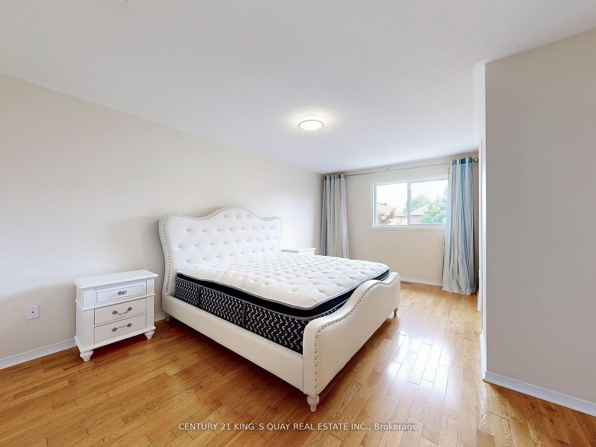 71 Rembrandt Drive photo 22