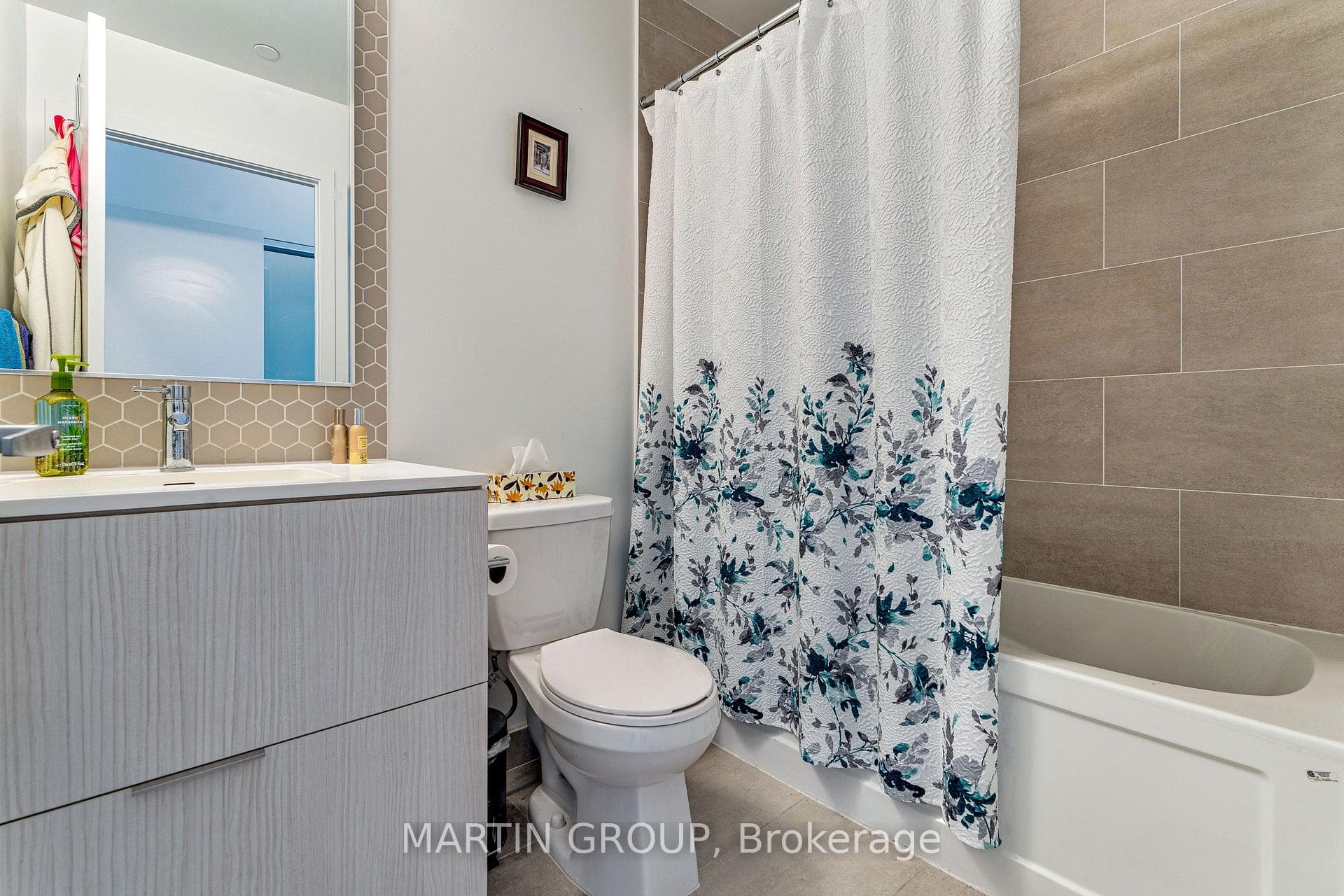 2520 EGLINTON Avenue Unit 317 photo 17