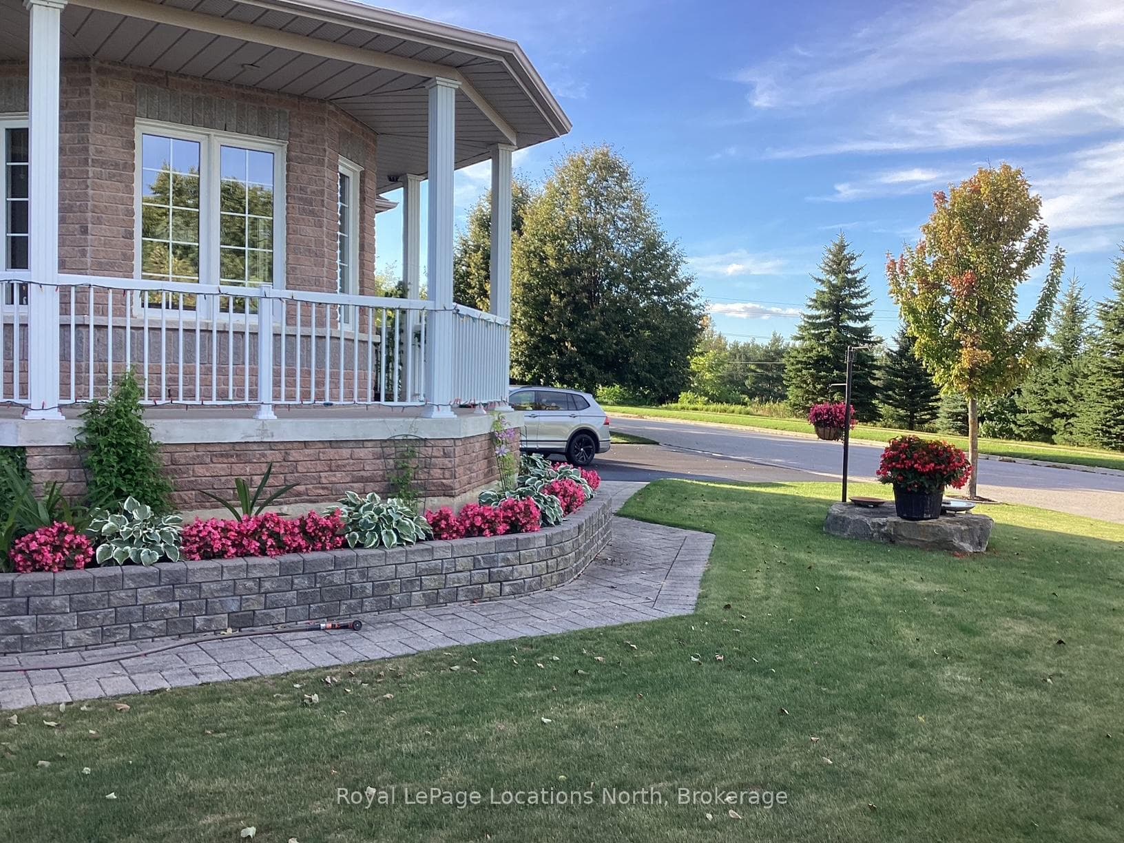 56 Thomas Drive photo 37