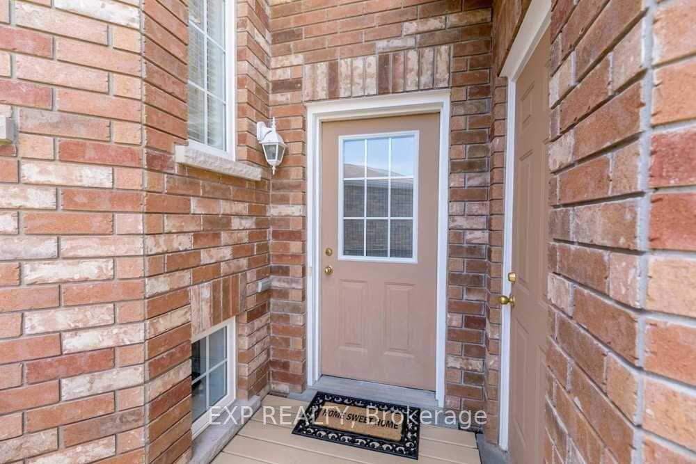 114 Bird Street photo 1