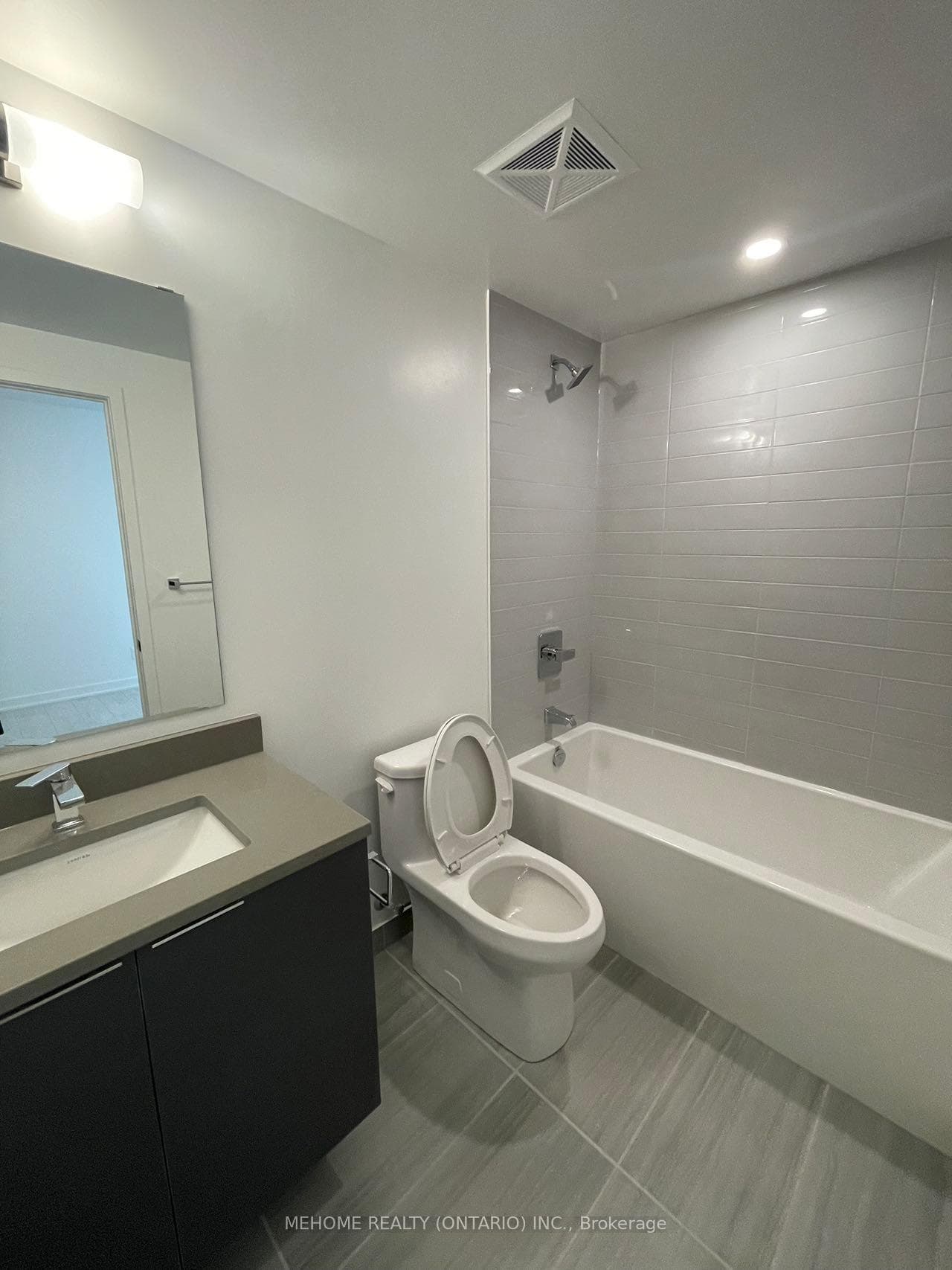 2031 KENNEDY Road Unit 3623 photo 11