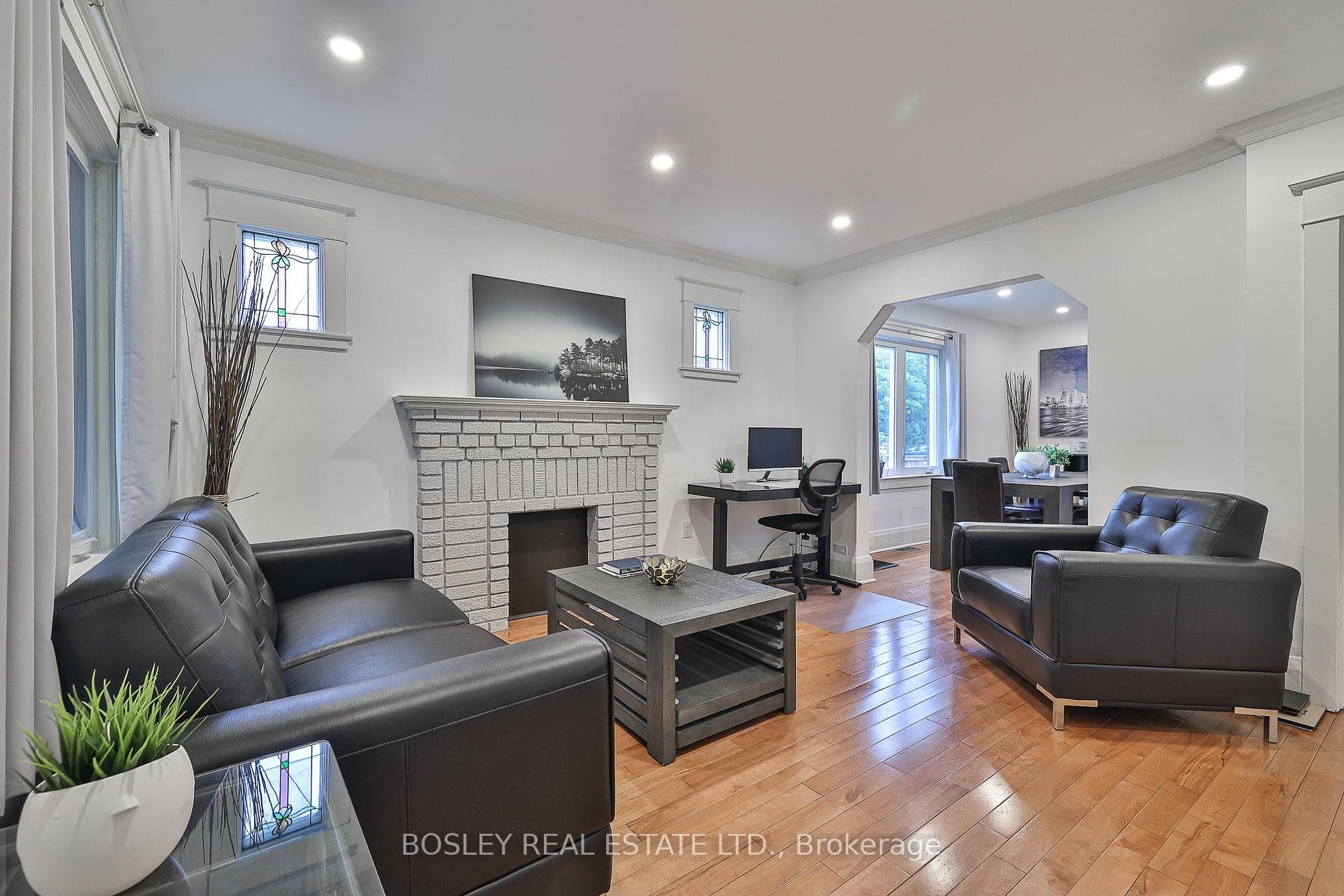 119 Woodington Avenue photo 4