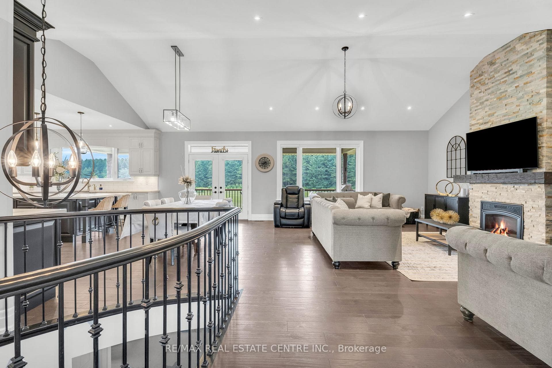 023181 Erin East Garafraxa Townline photo 21