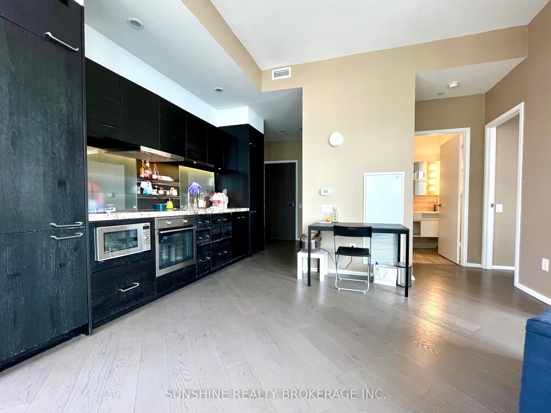 45 Charles Street Unit 5102 photo 13