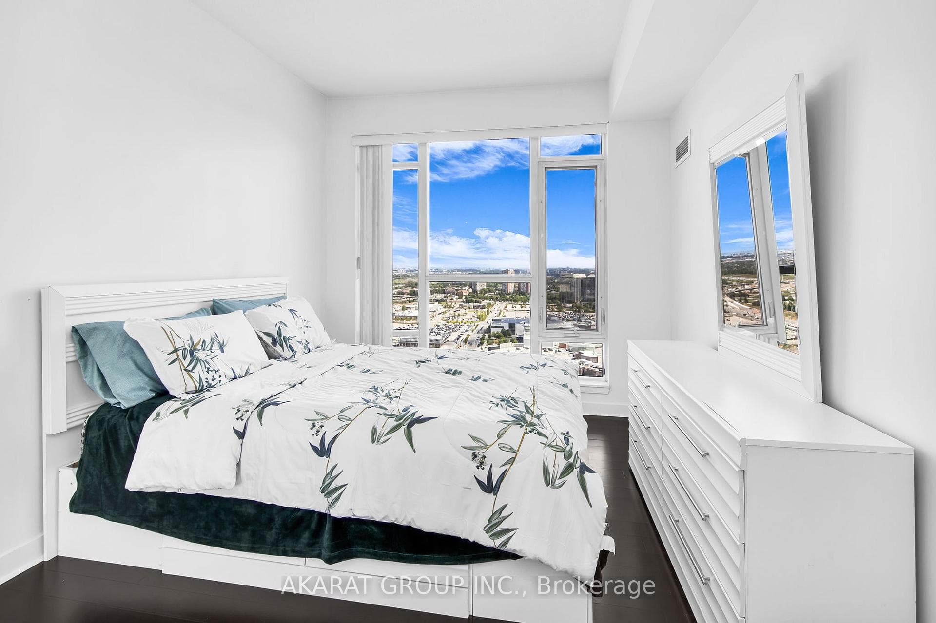 360 Square One Drive Unit 2602 photo 15