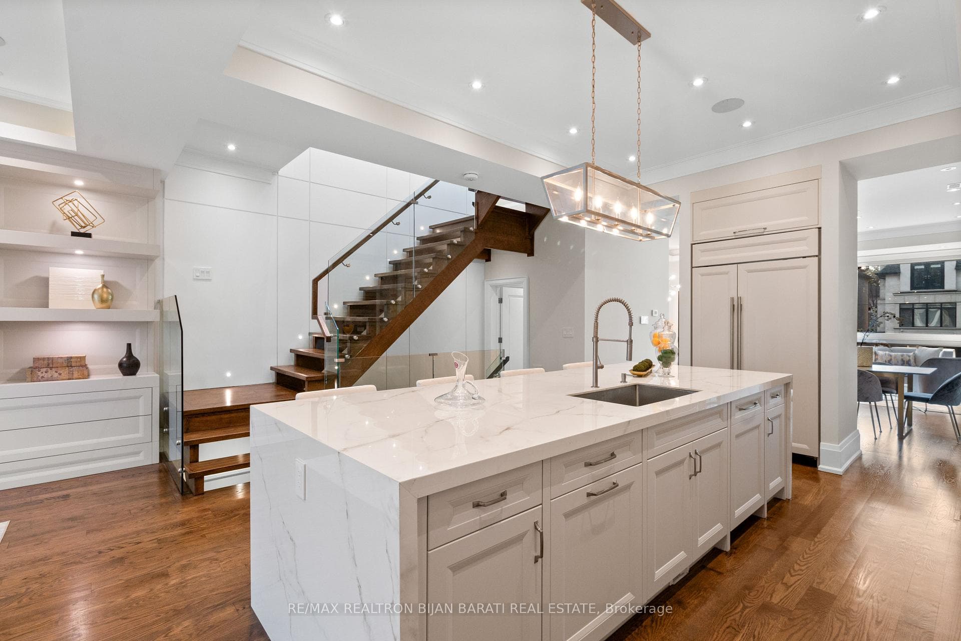 109 Kingsdale Avenue photo 21
