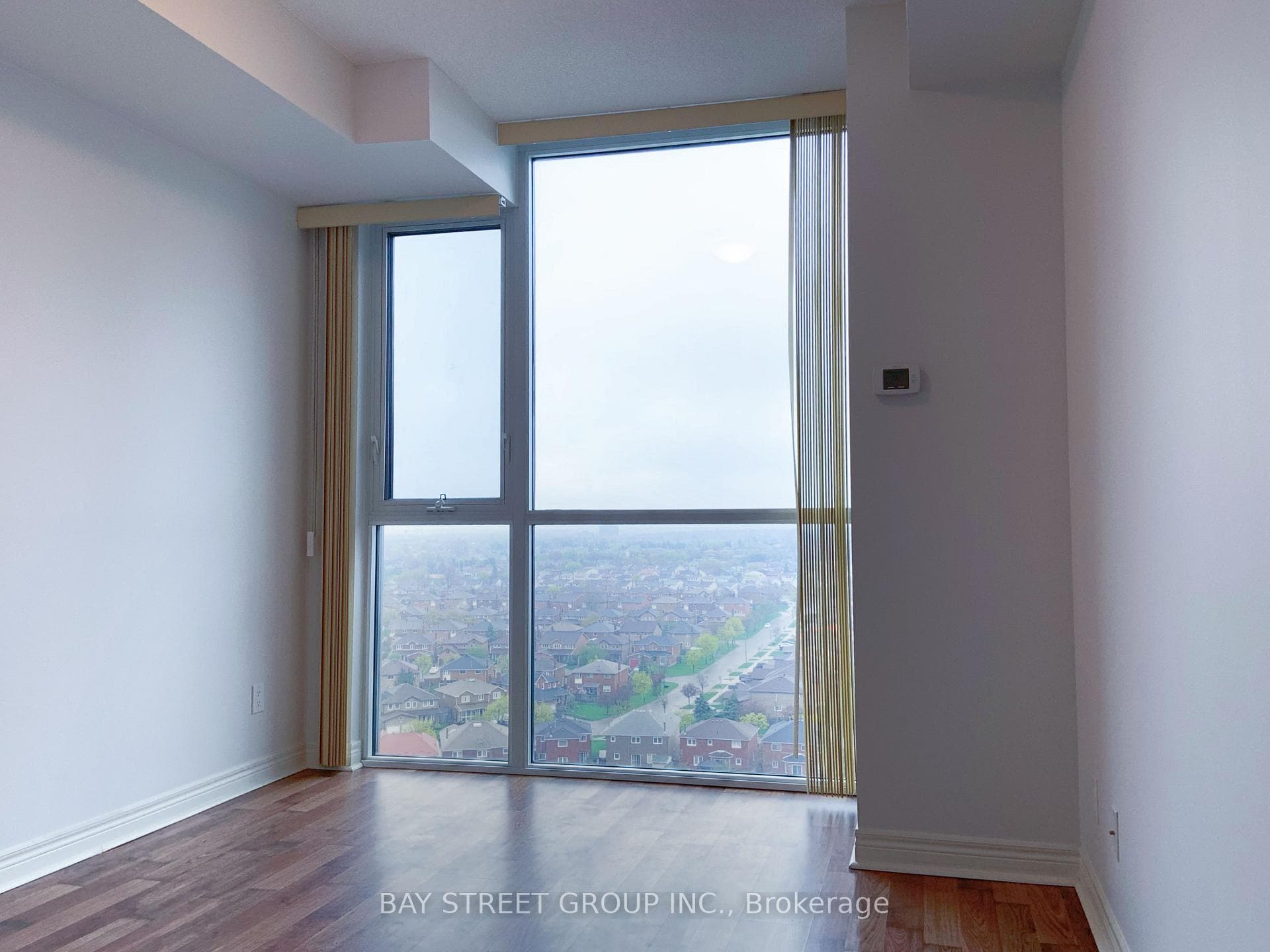 339 Rathburn Road Unit 1610 photo 11