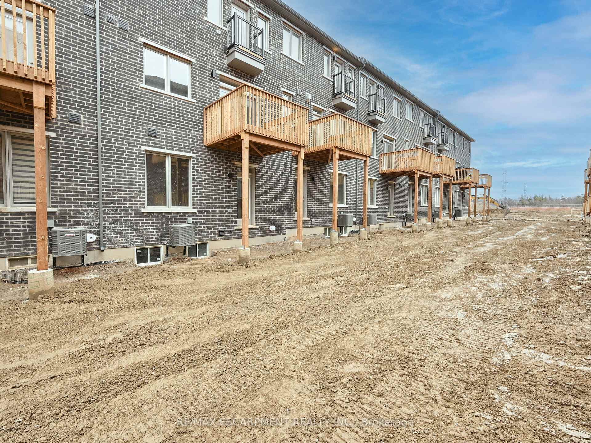 4043 Saida Street photo 40