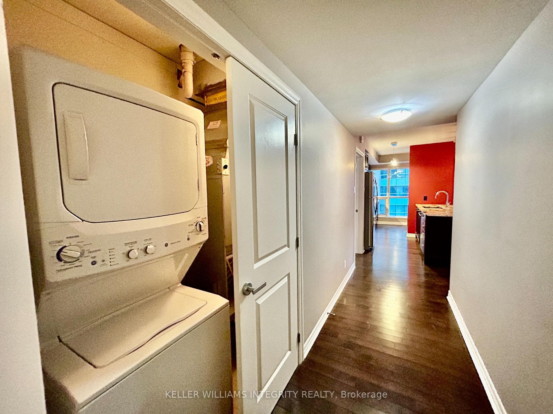 242 Rideau Street Unit 901 photo 26