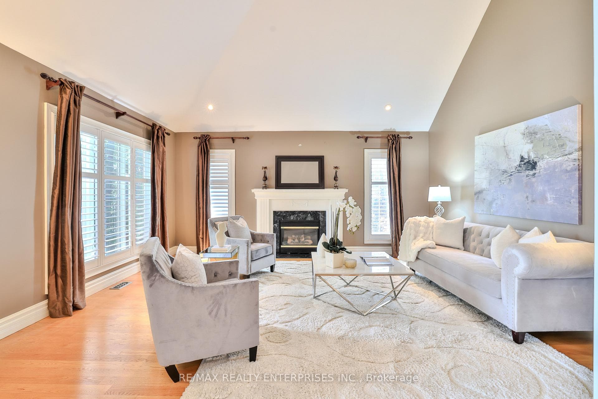 1832 Chesbro Court photo 8
