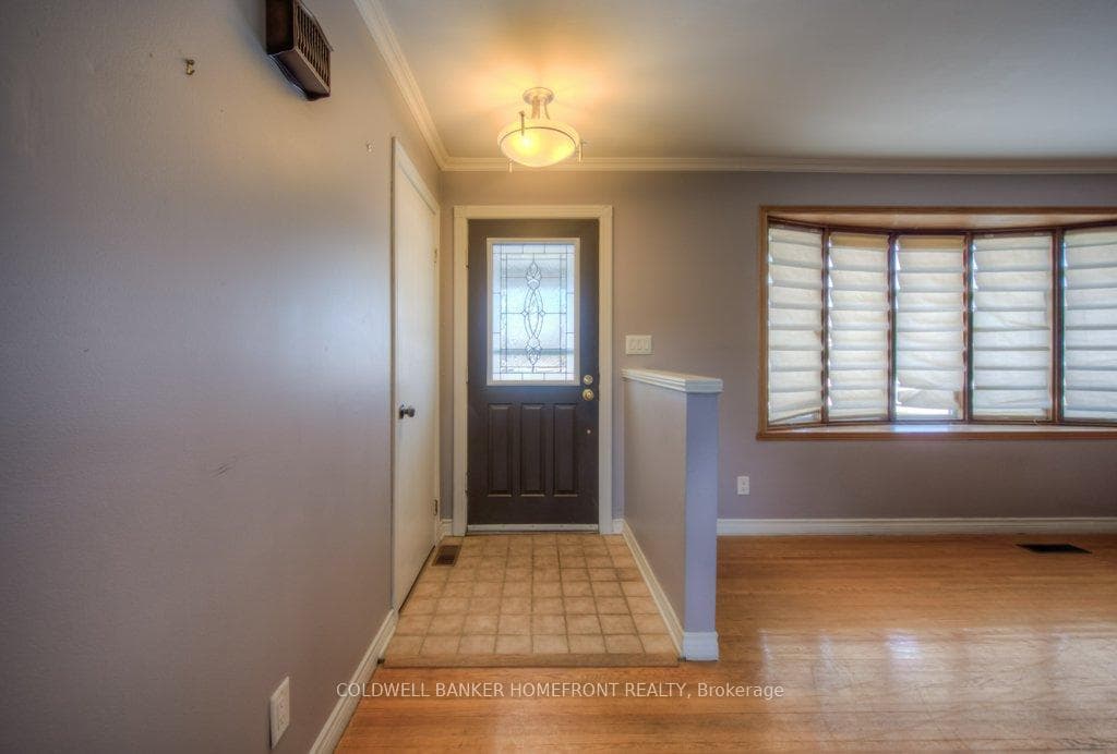 14 Montour Place photo 5