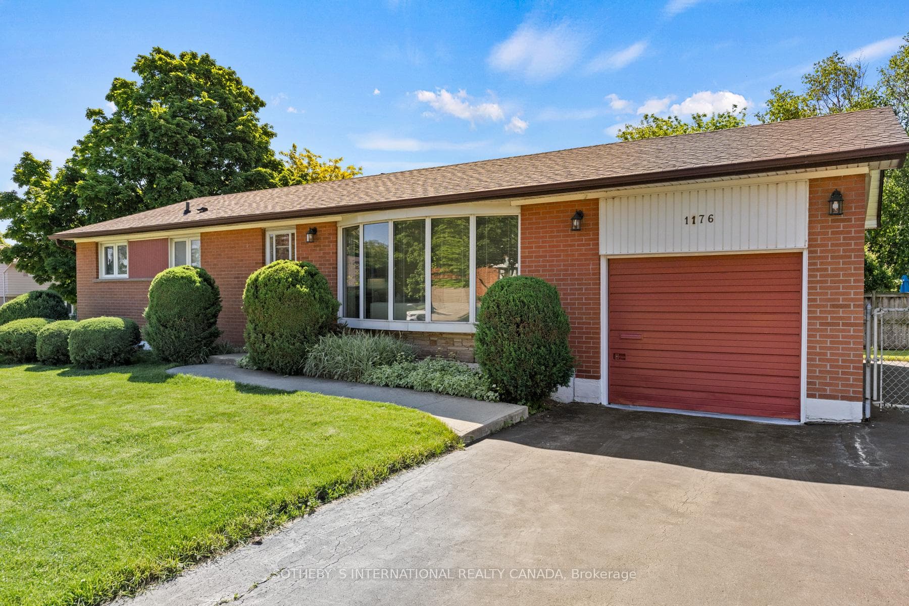 1176 Grange Road photo 29
