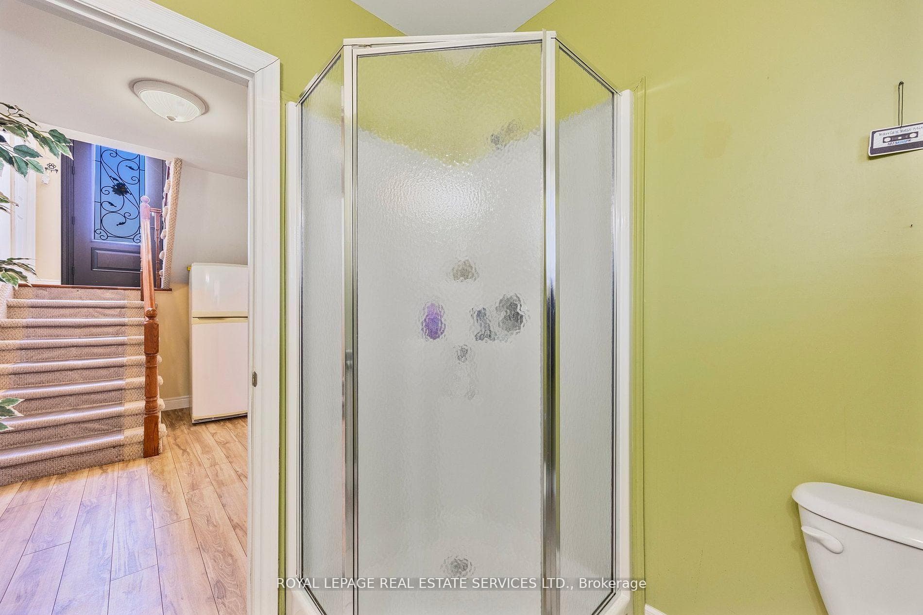 96 46th Street photo 30