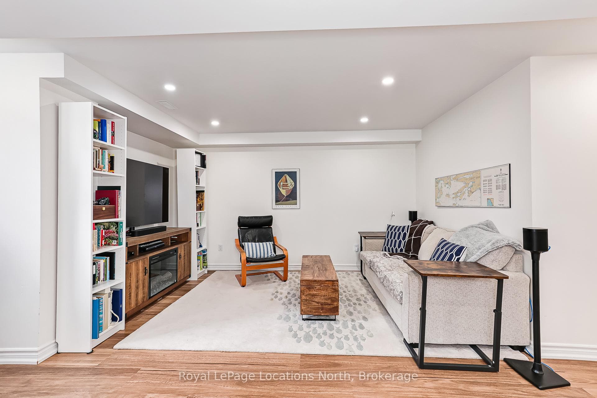 16 Greaves Avenue photo 24