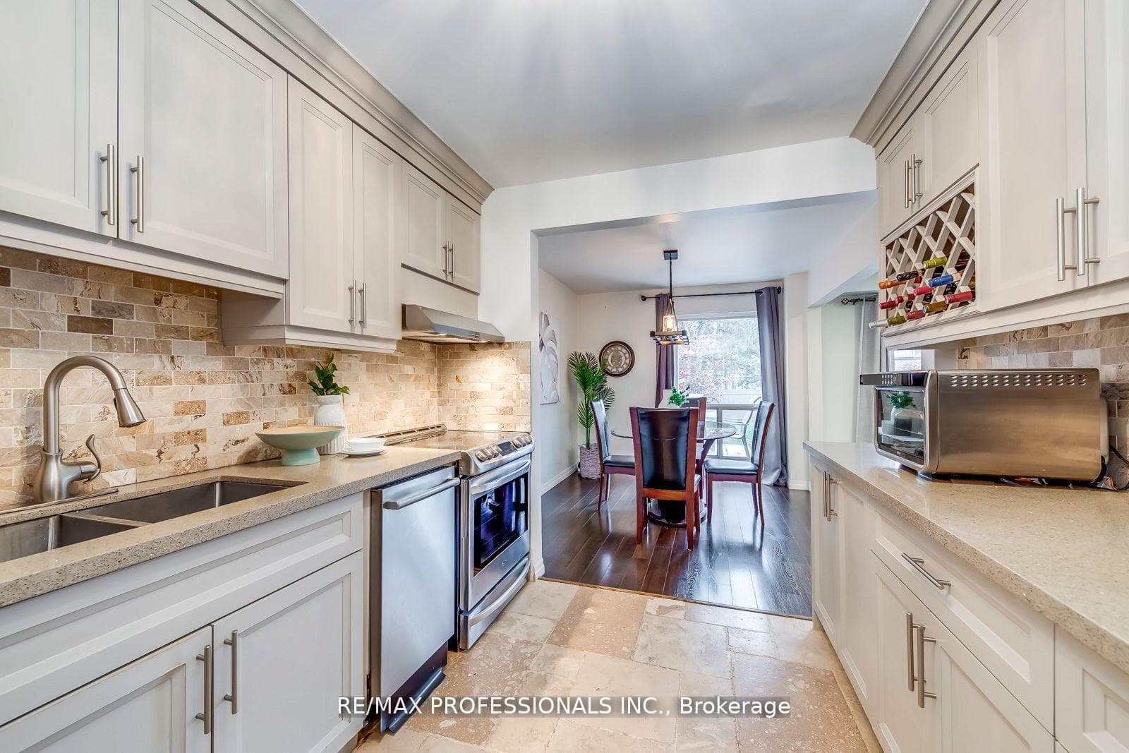 4345 Bloor Street Unit 51 photo 12