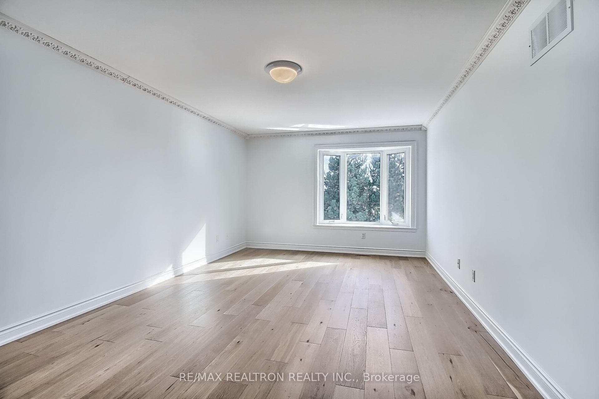 45 Frybrook Crescent photo 23