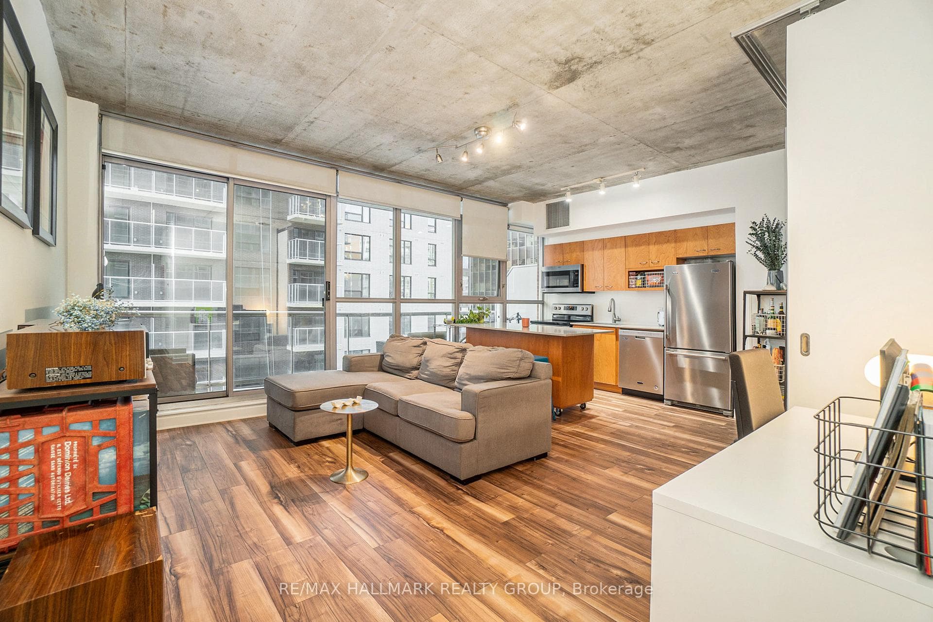 179 GEORGE Street Unit 704 photo 4