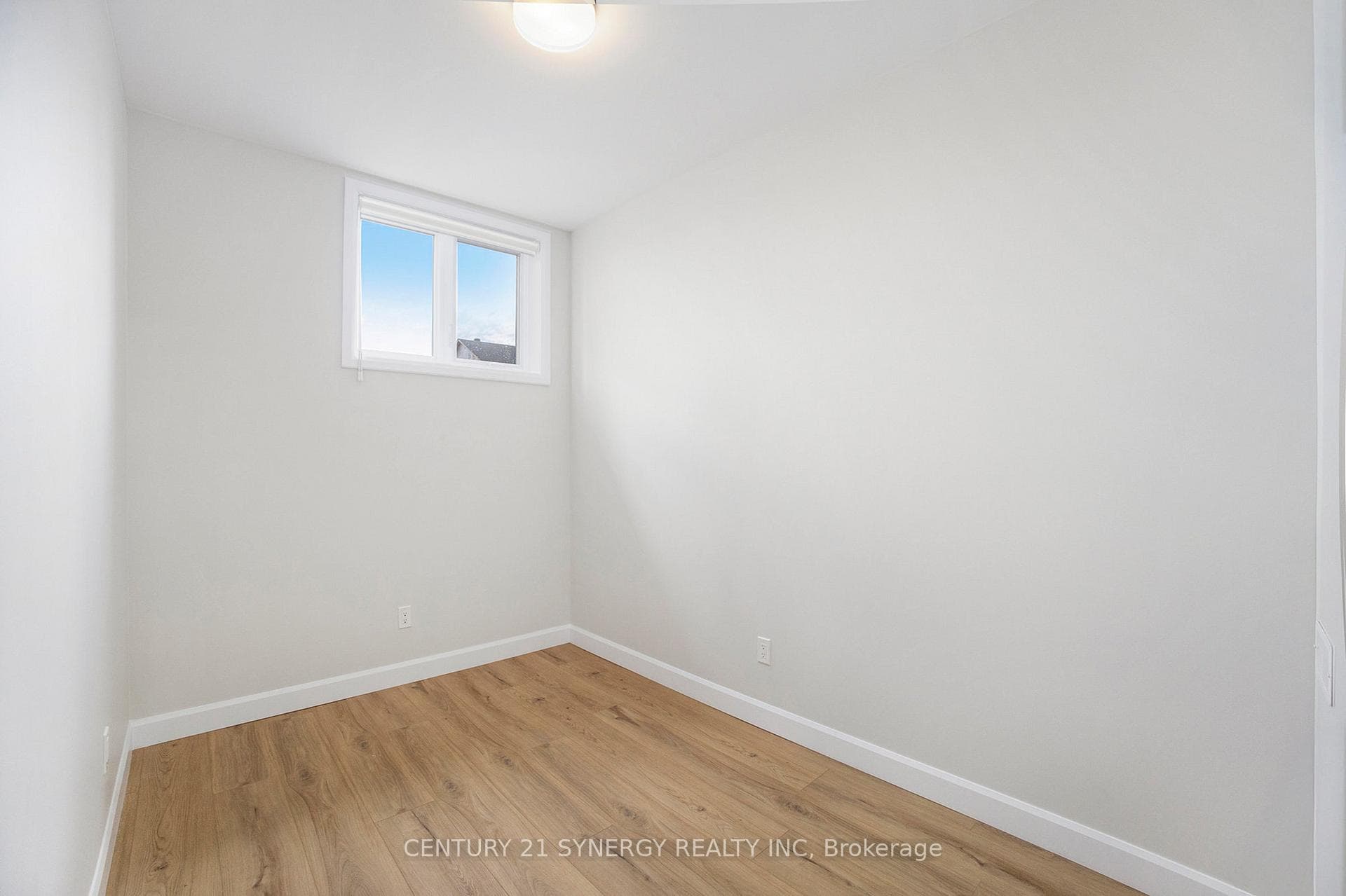 65 Helen Street Unit B photo 11