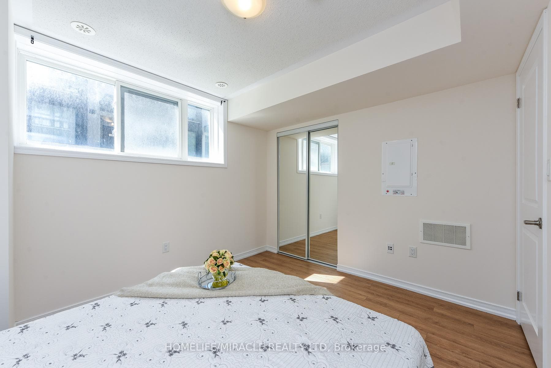 32 Fieldway Road Unit 122 photo 31