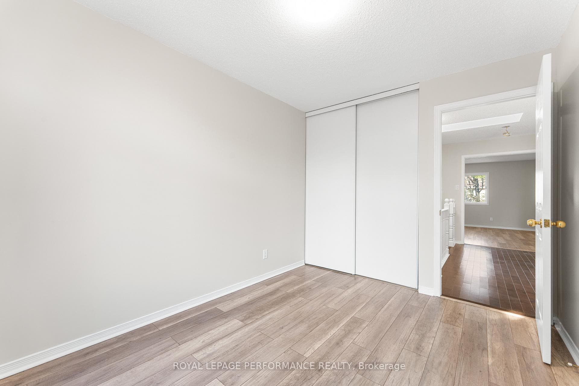 81 Furlong Crescent photo 29