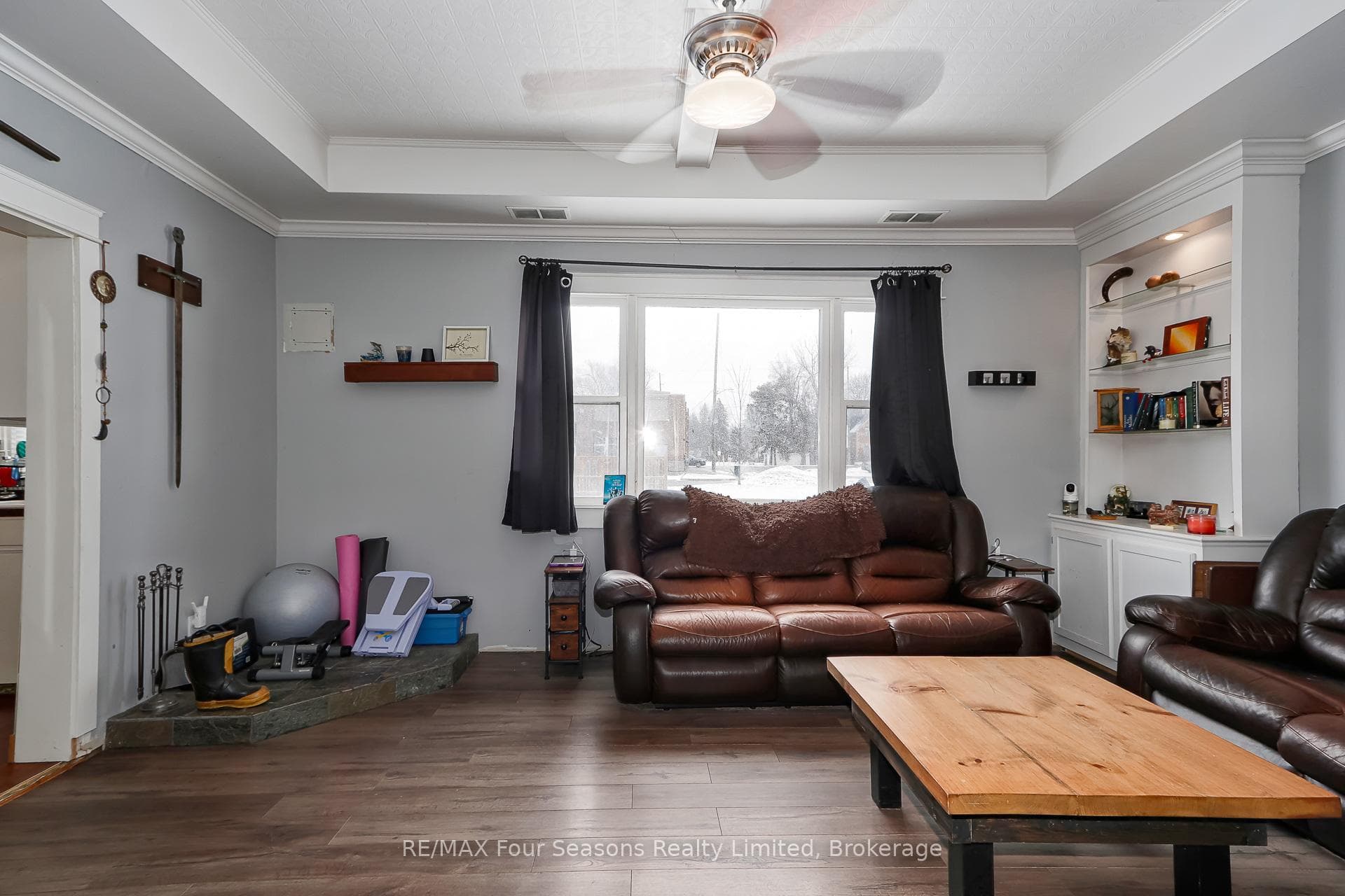 203 Montreal Street photo 7