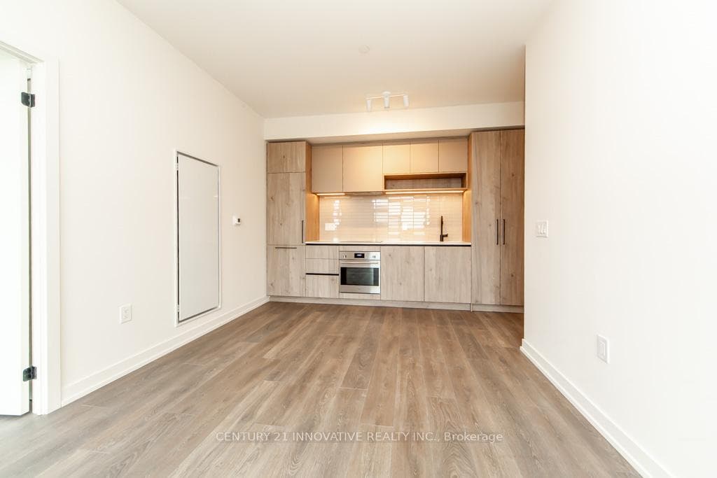 181 Sterling Road Unit 409 photo 16