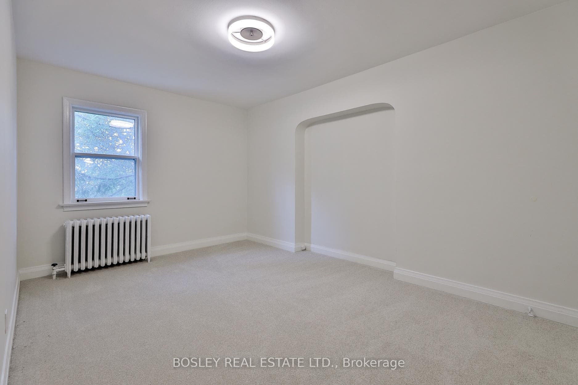 432 Broadway Avenue photo 18