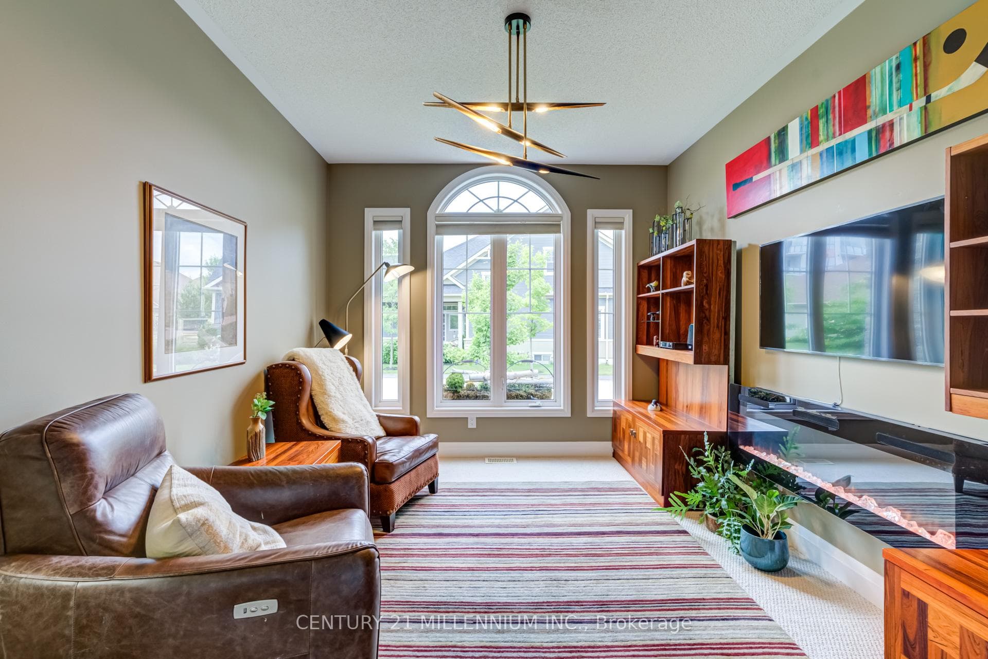 32 Kari Crescent photo 5
