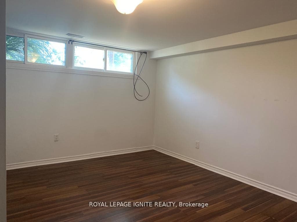 14 Sunset Road photo 20