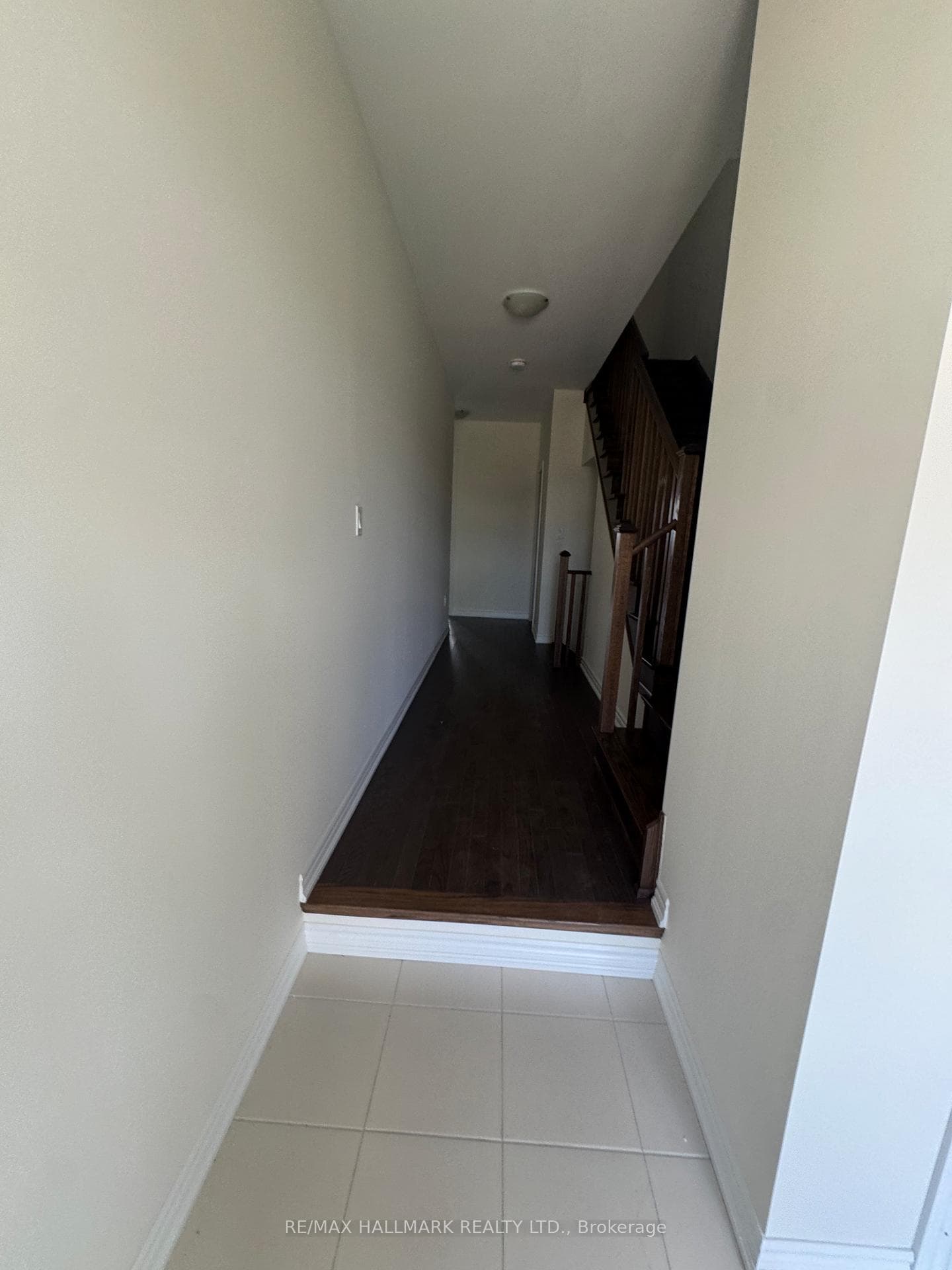 8 Haldimand Street photo 32