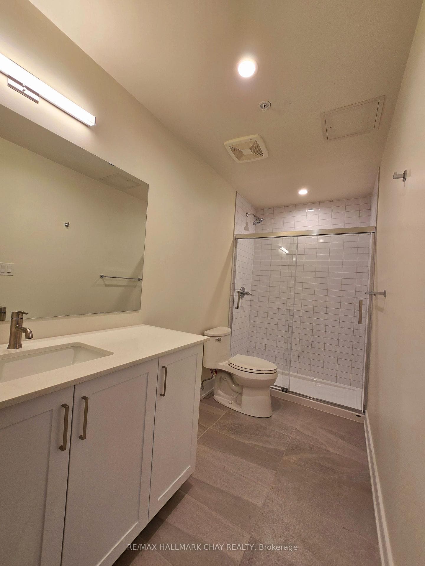 121 Mary Street Unit 207 photo 12