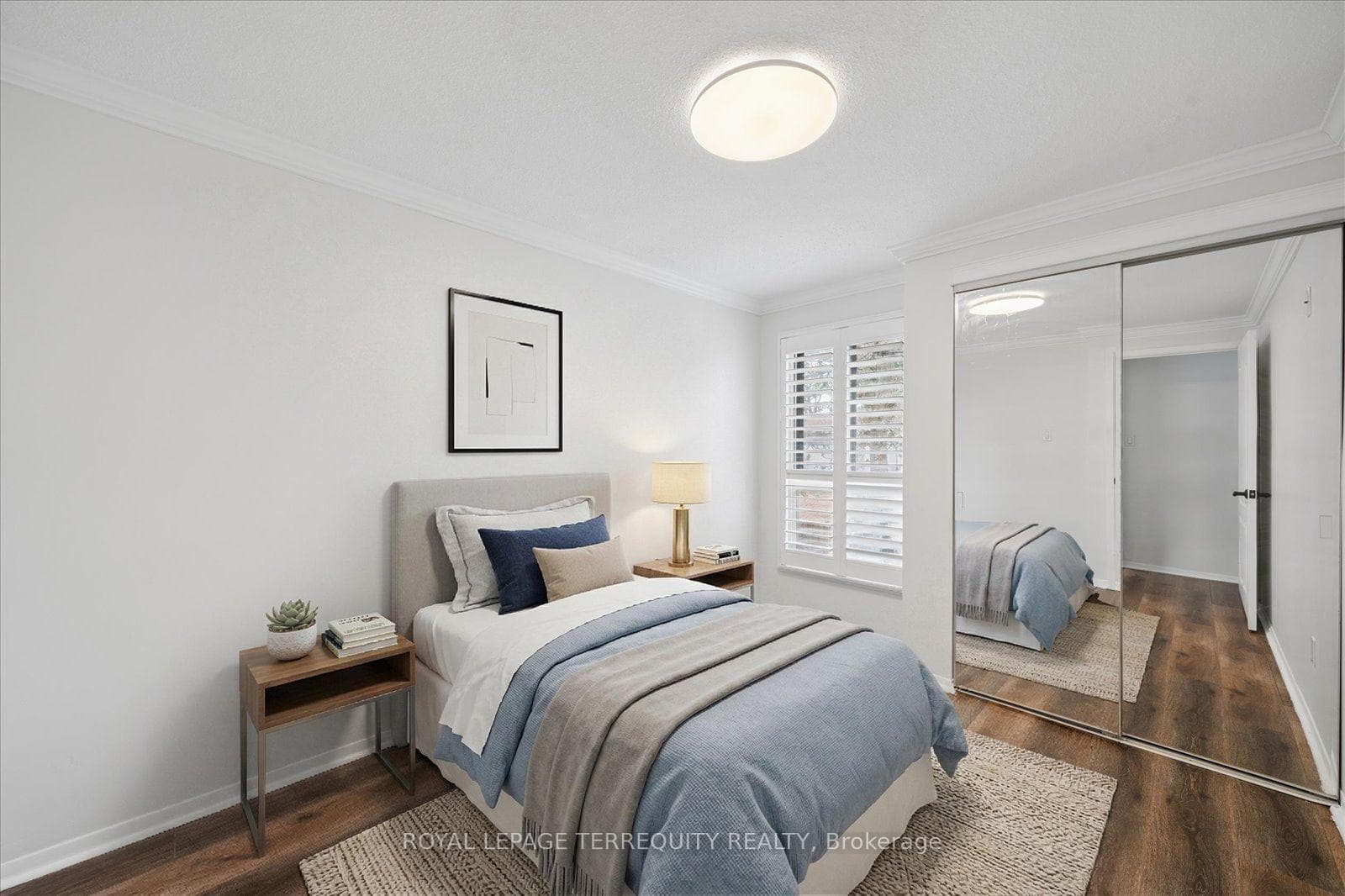 1825 Hyde Mill Crescent photo 28