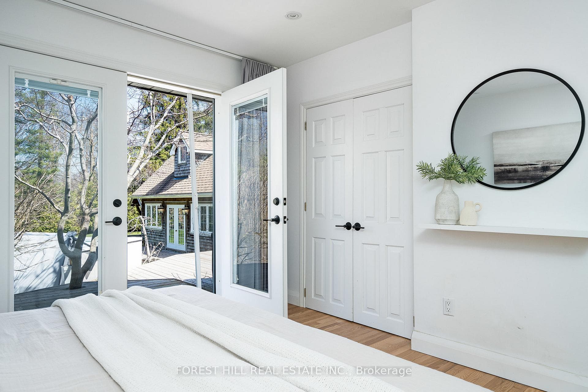32 Napier Street photo 18