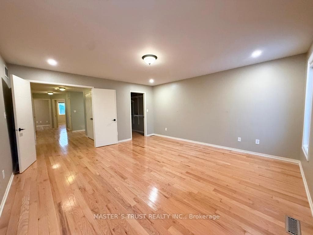 138 Whitby Shores Greenway N/A photo 12