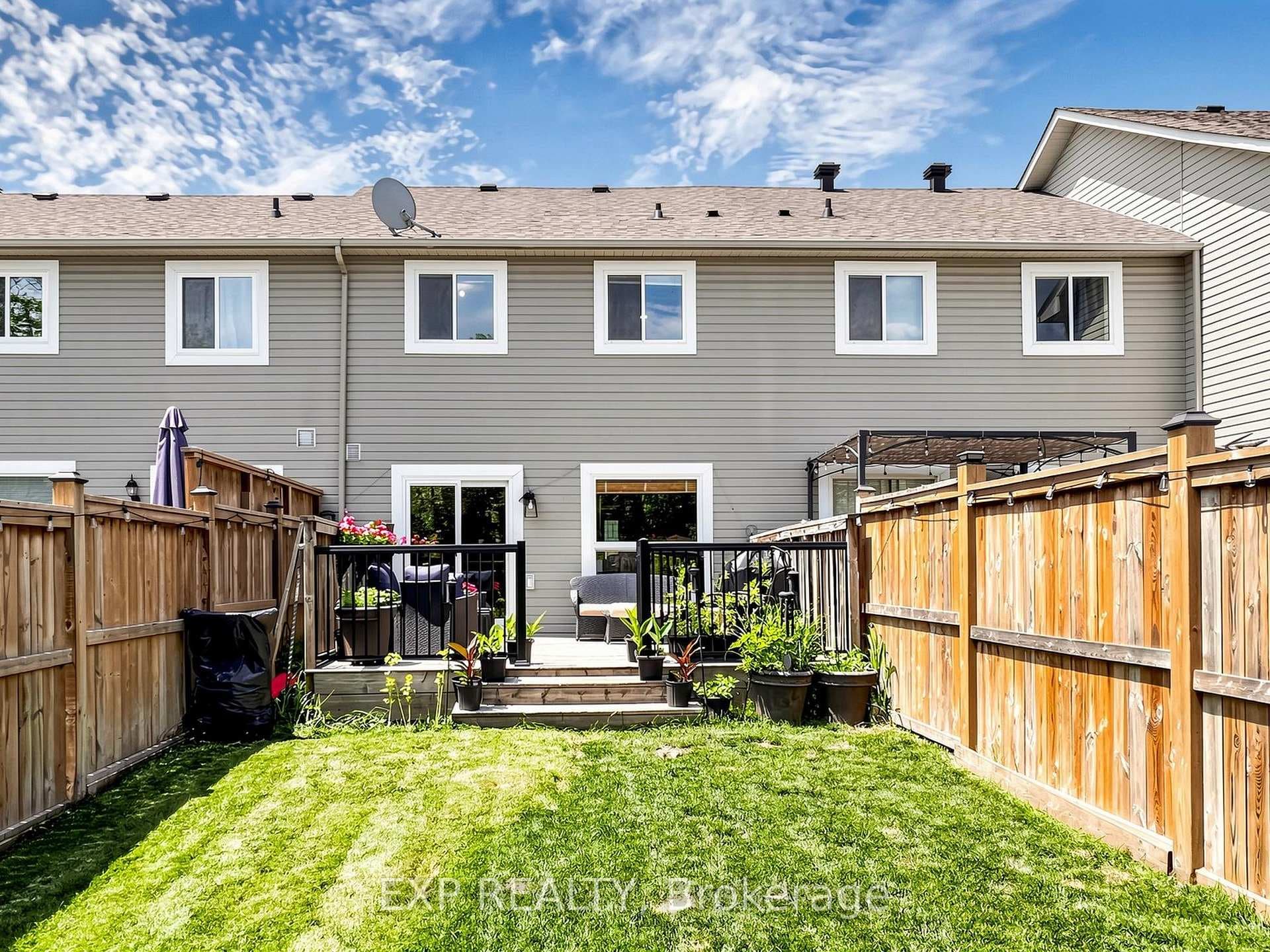 101 Mccurdy Drive photo 32
