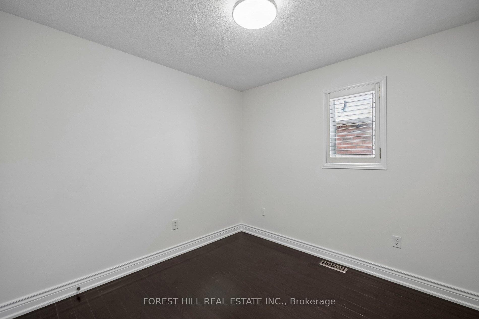 41 Guinevere Road photo 35