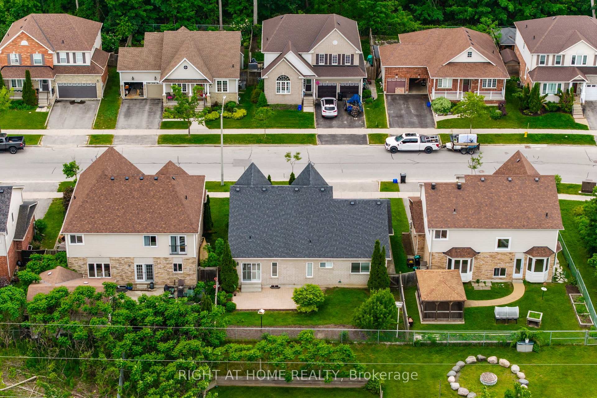 13 Thrushwood Drive photo 41