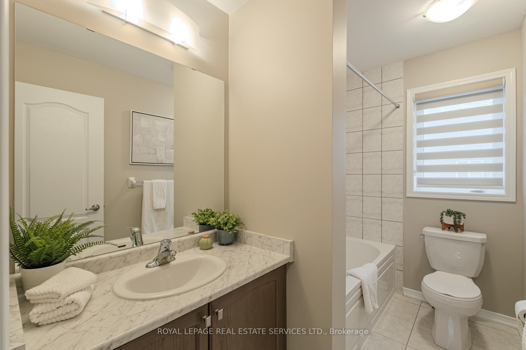 76 Cooke Avenue photo 36