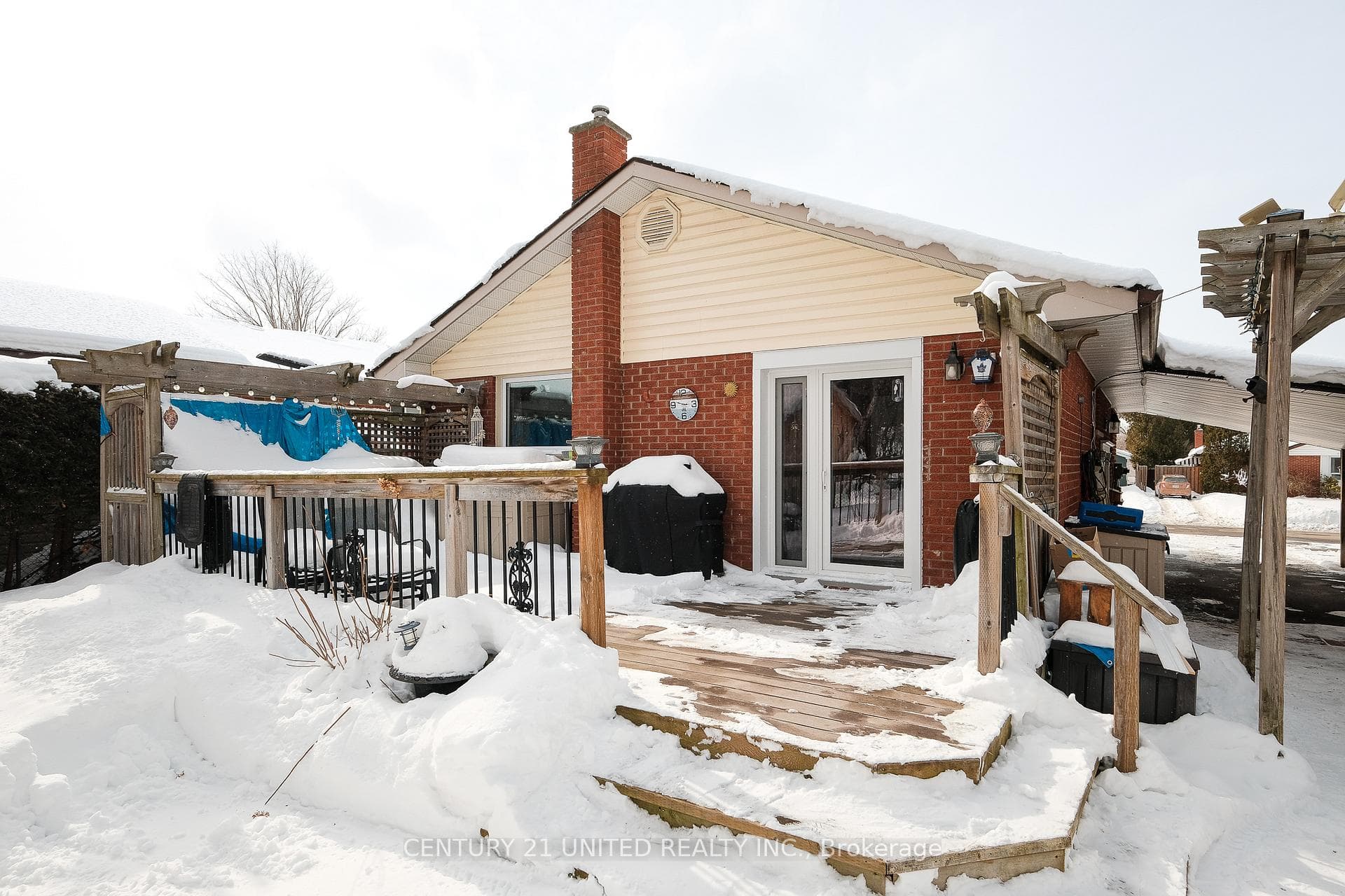 535 Garside Drive photo 34