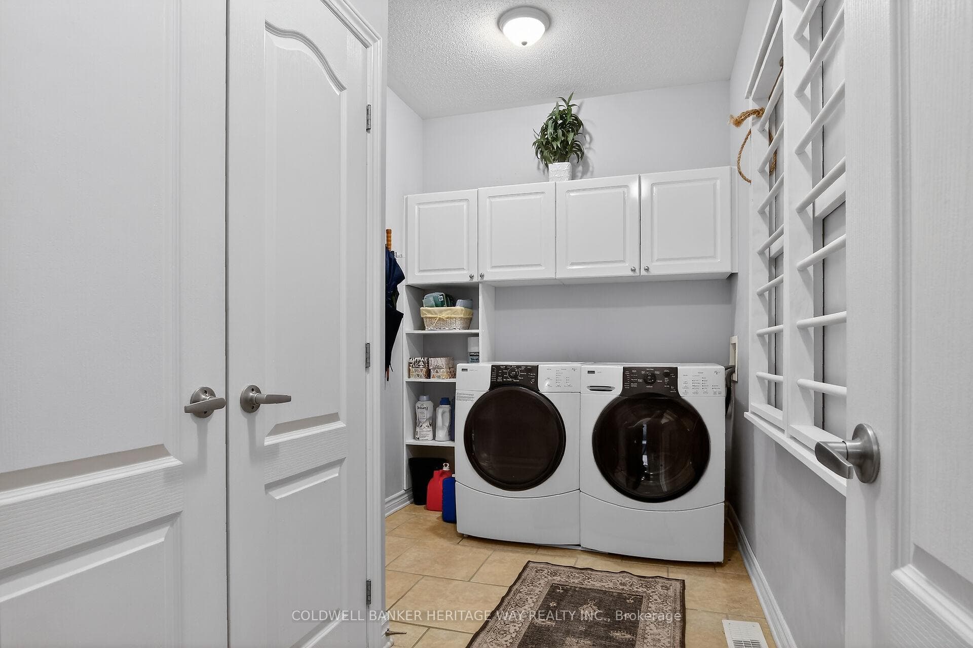 103 SINCLAIR Avenue photo 44