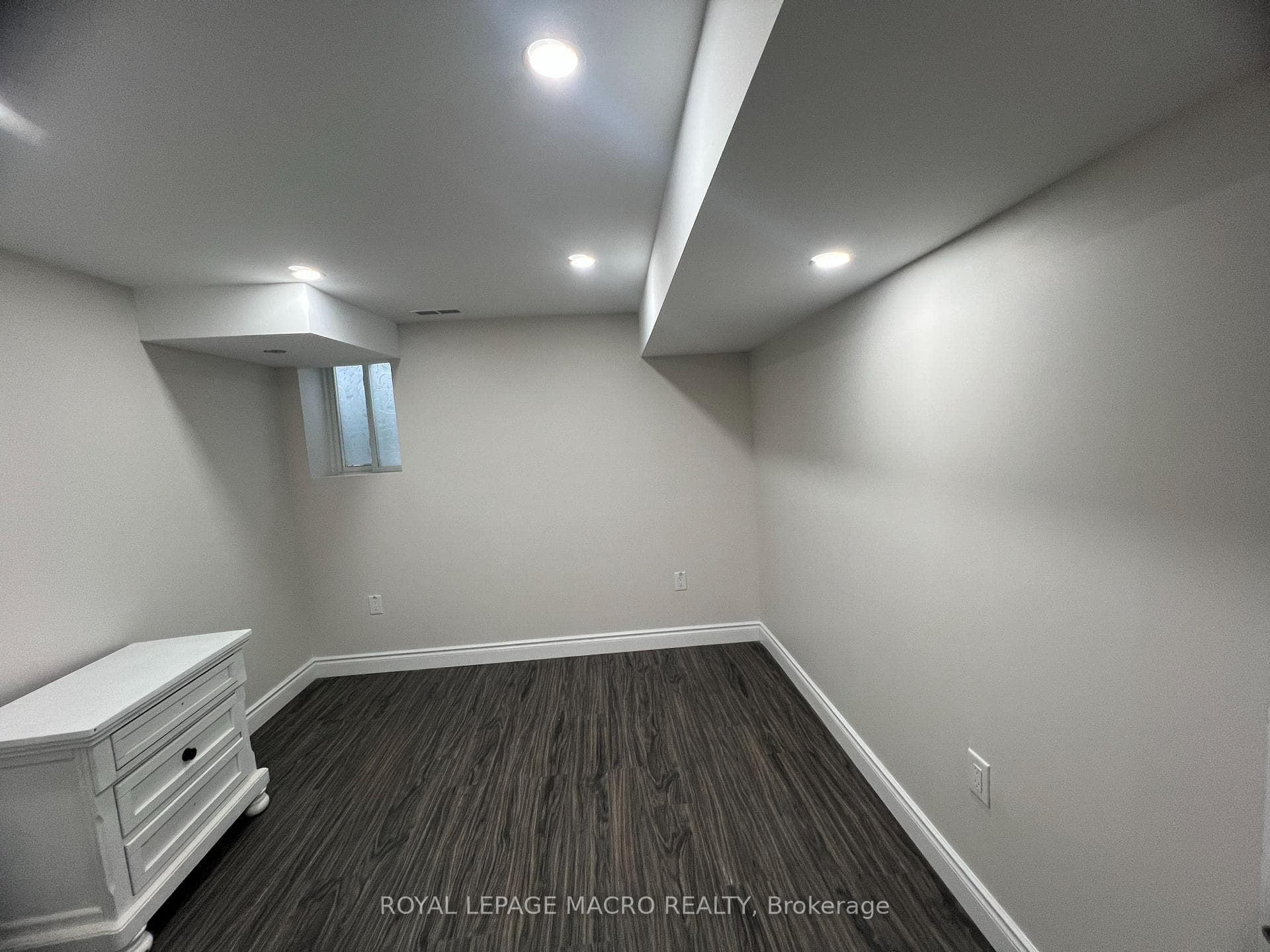 83 Cittadella Boulevard Unit LOWER photo 14
