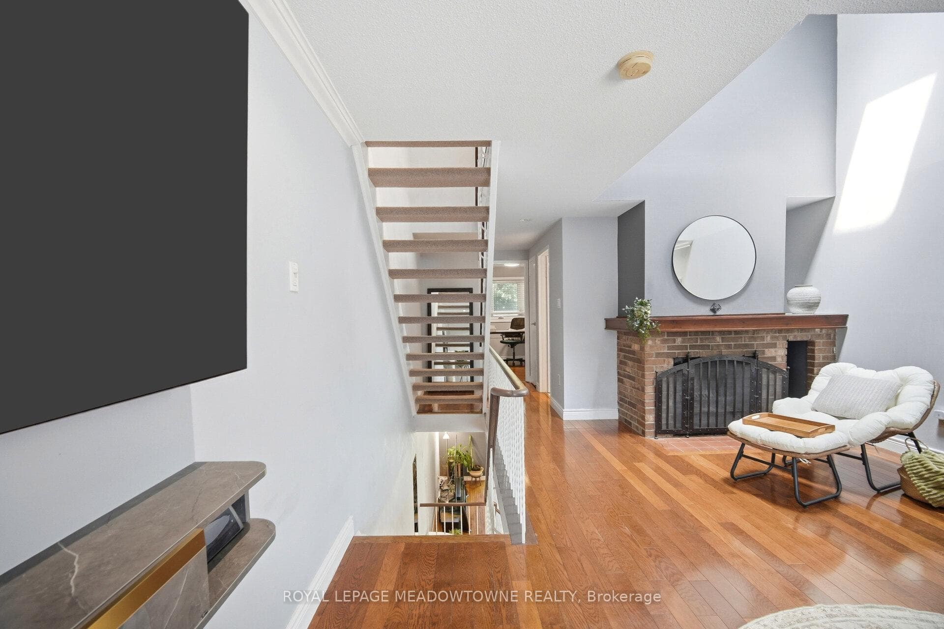 16 Dutch Myrtle Way photo 17