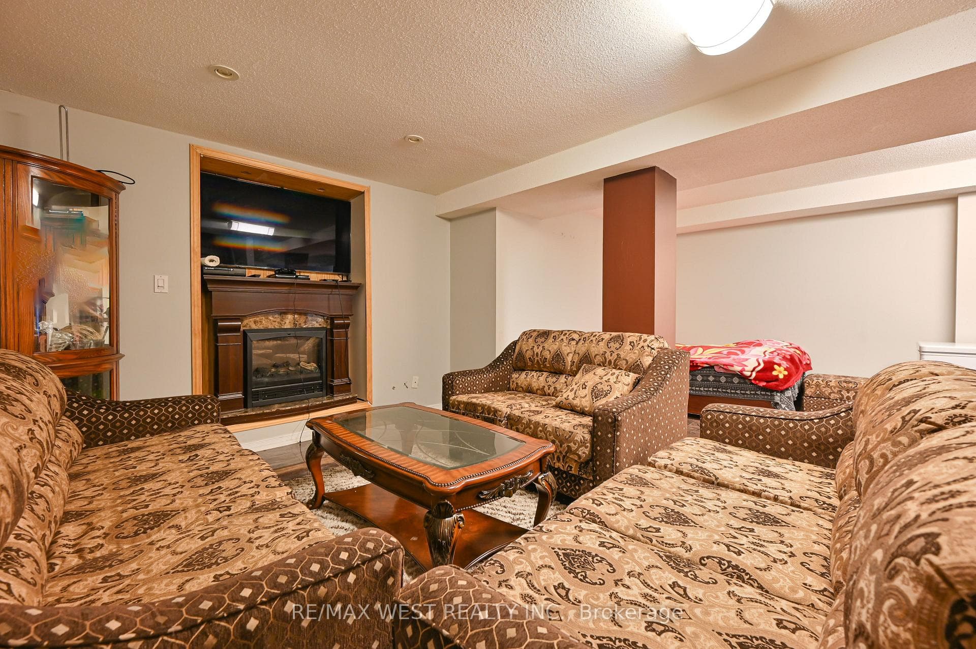 20 Crocker Drive photo 36