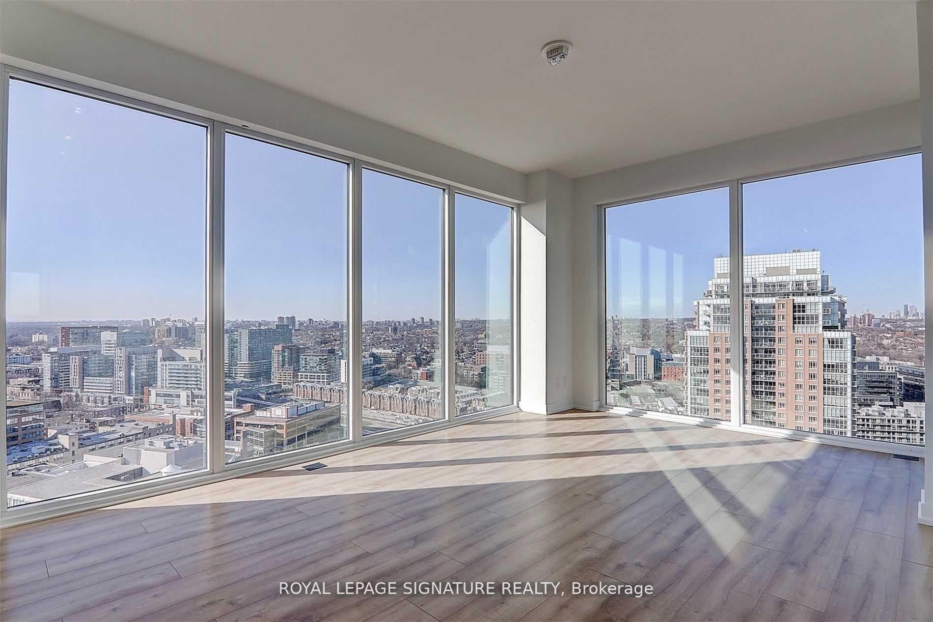 135 East Liberty Street Unit 1005 photo 1