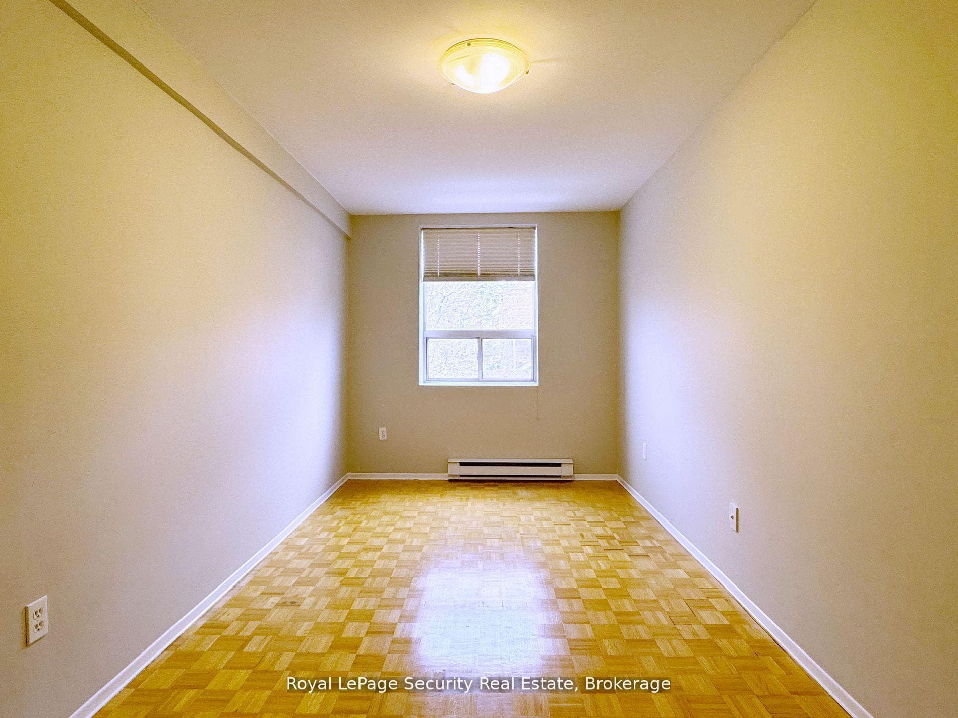 696 St Clair Avenue Unit 304 photo 10