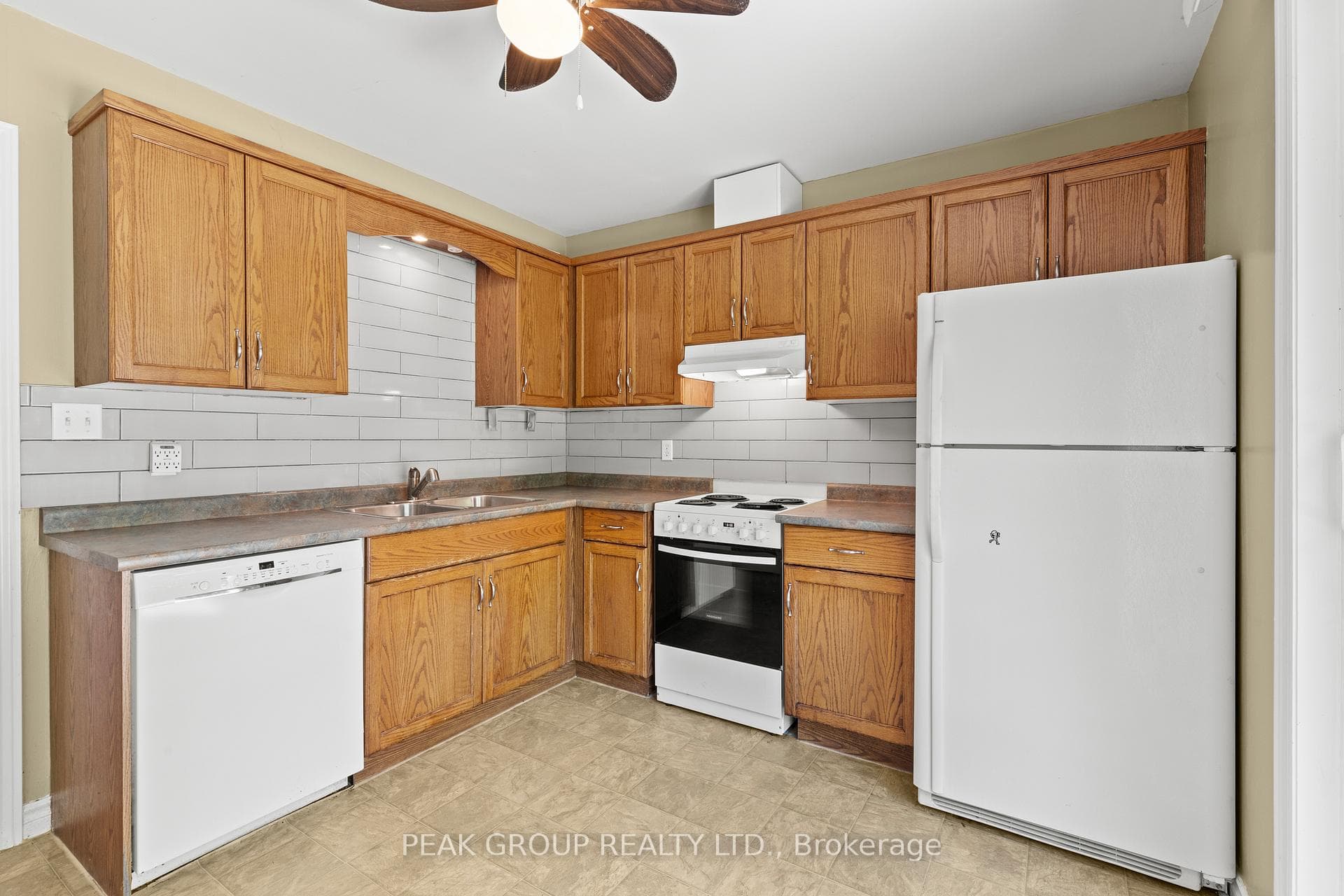 226 Vansickle Road Unit 7 photo 11