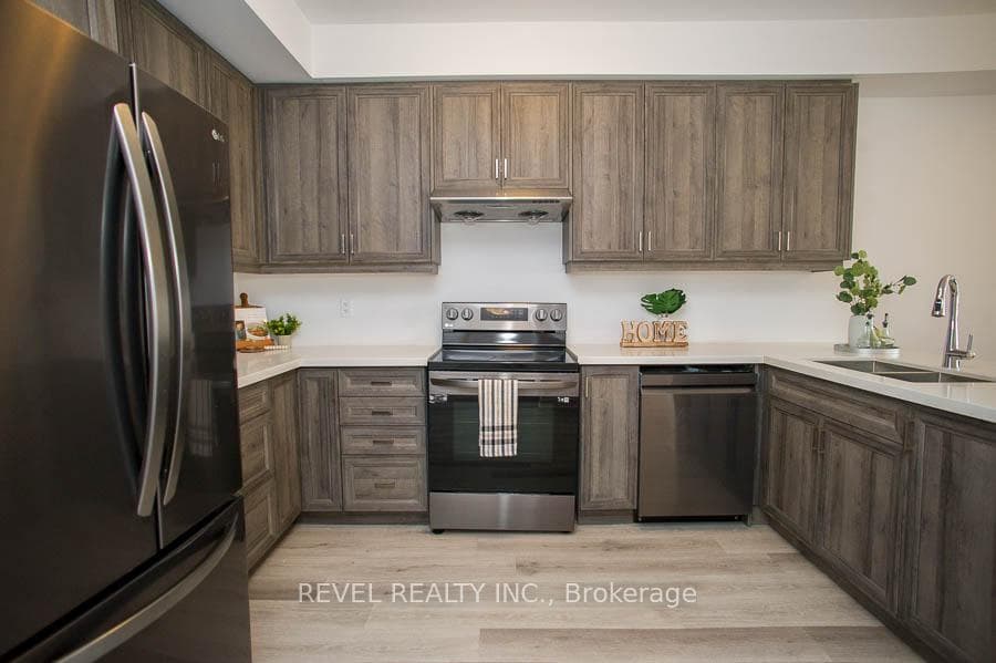 461 Blackburn Drive Unit 119 photo 8