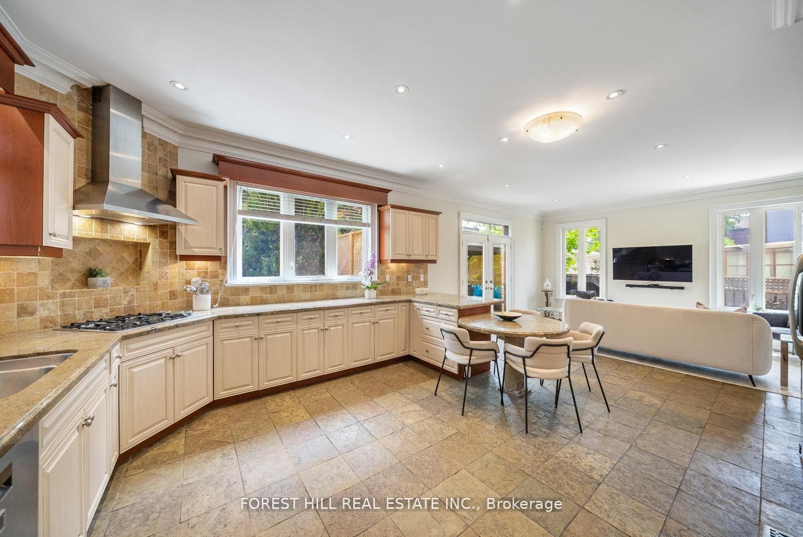 109 Dell Park Avenue photo 18