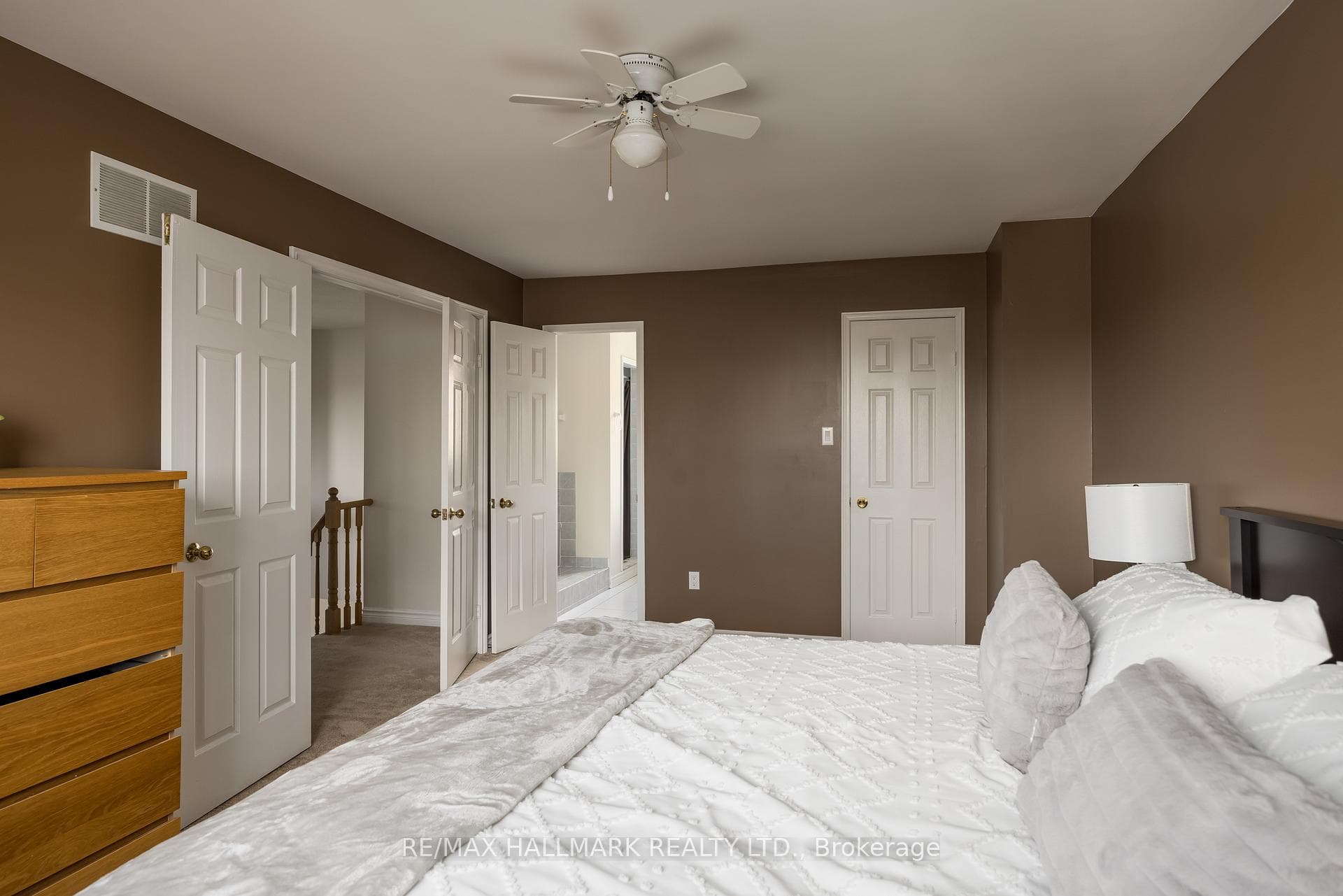 309 Herridge Circle photo 20